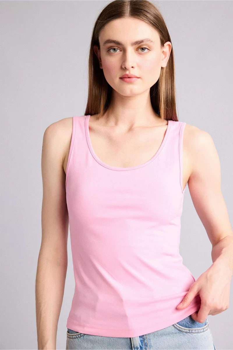 DeFacto Slim Fit Basic Round Collar Sleeveless Tank Top