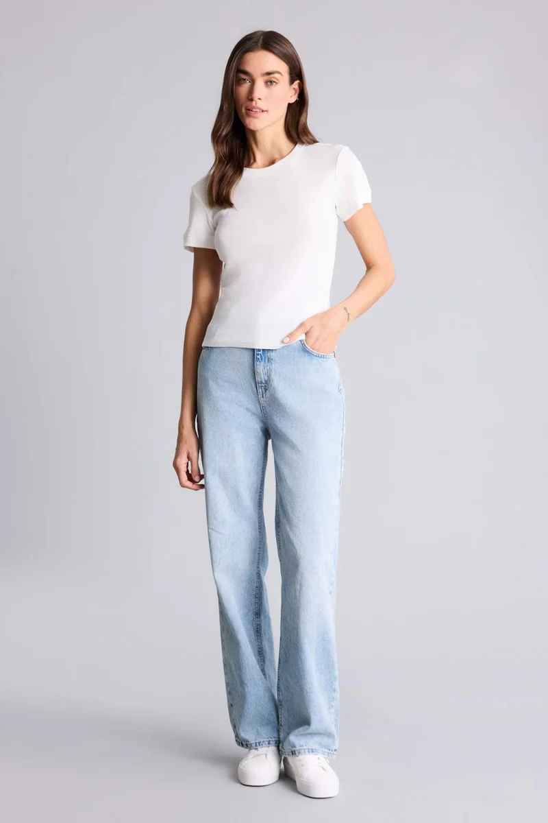 ديفاكتو Slim Fit Basic Ribbed T-Shirt