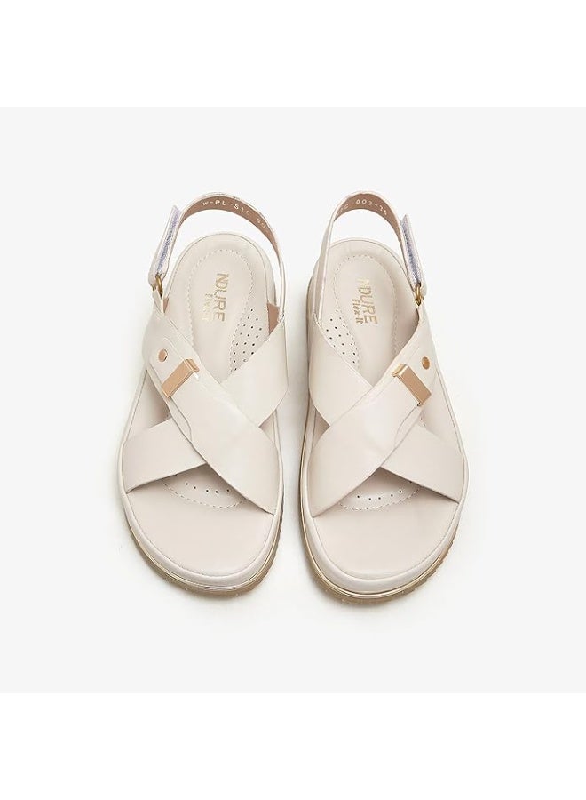 نديور صنادل منصة ندوير النسائية المريحة والفروية | جلد صناعي متين مع تفاصيل إبزيم خفيفة الوزن ومضادة للانزلاق | صنادل صيفية أنيقة - Image 2