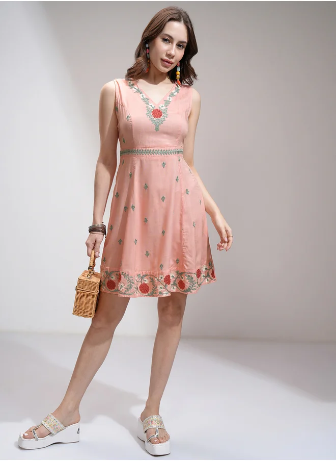 فيشود Vishudh Women Embroidered V Neck A-Line Mini Dress