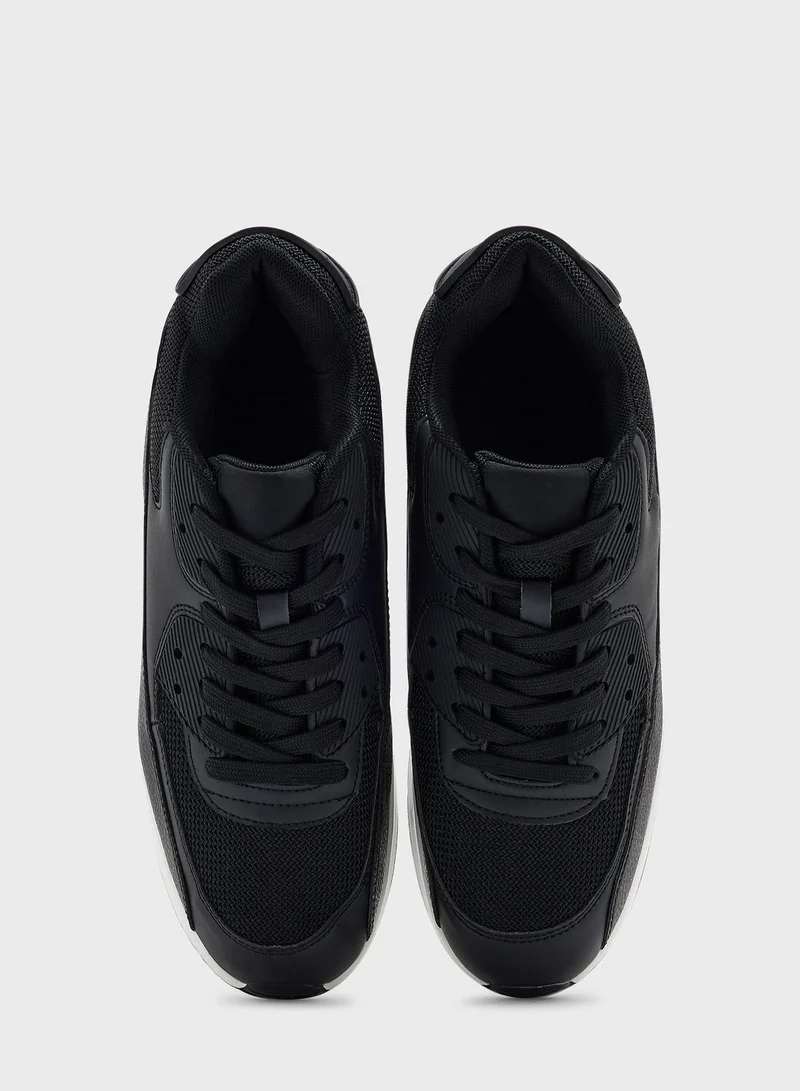 Seventy Five Casual Sneakers