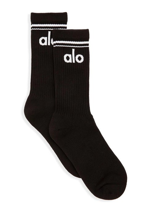 Dry Cushion Throwback Sock Moisture-Wicking, Breathable, and Durable Socks for Comfort and Performance