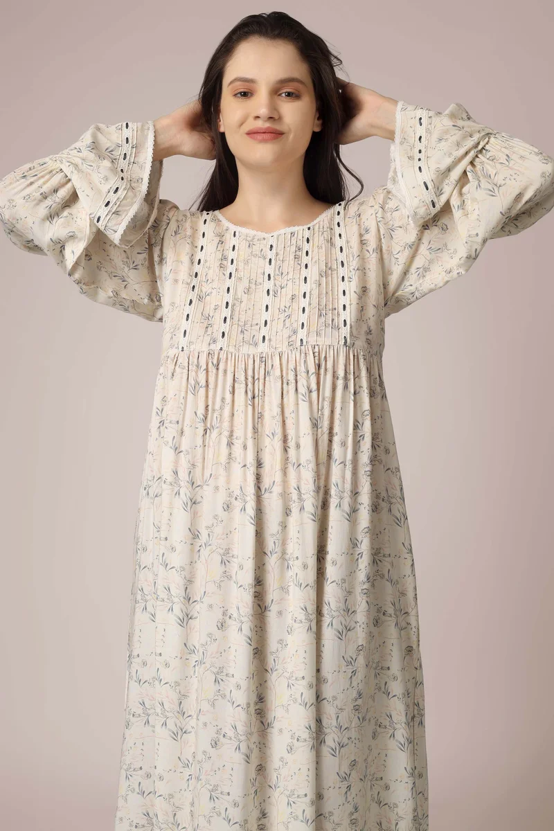 After Dark Regina, FS Nightdress