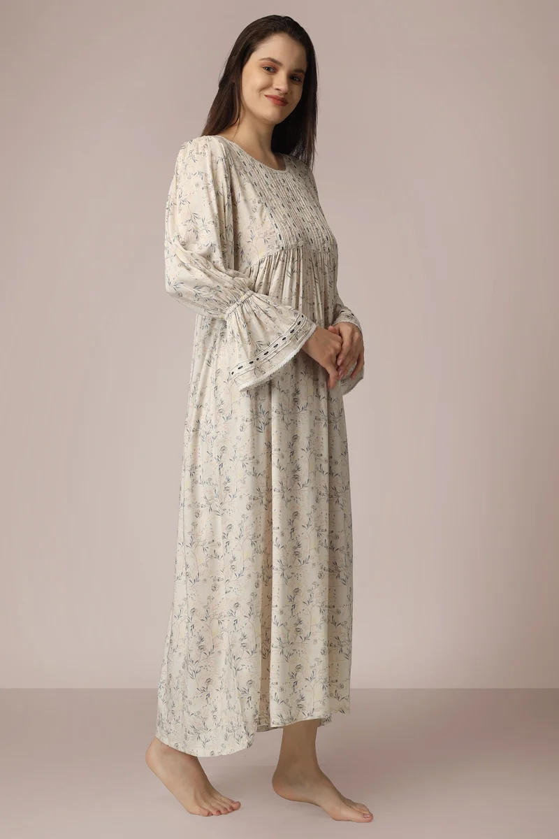 After Dark Regina, FS Nightdress