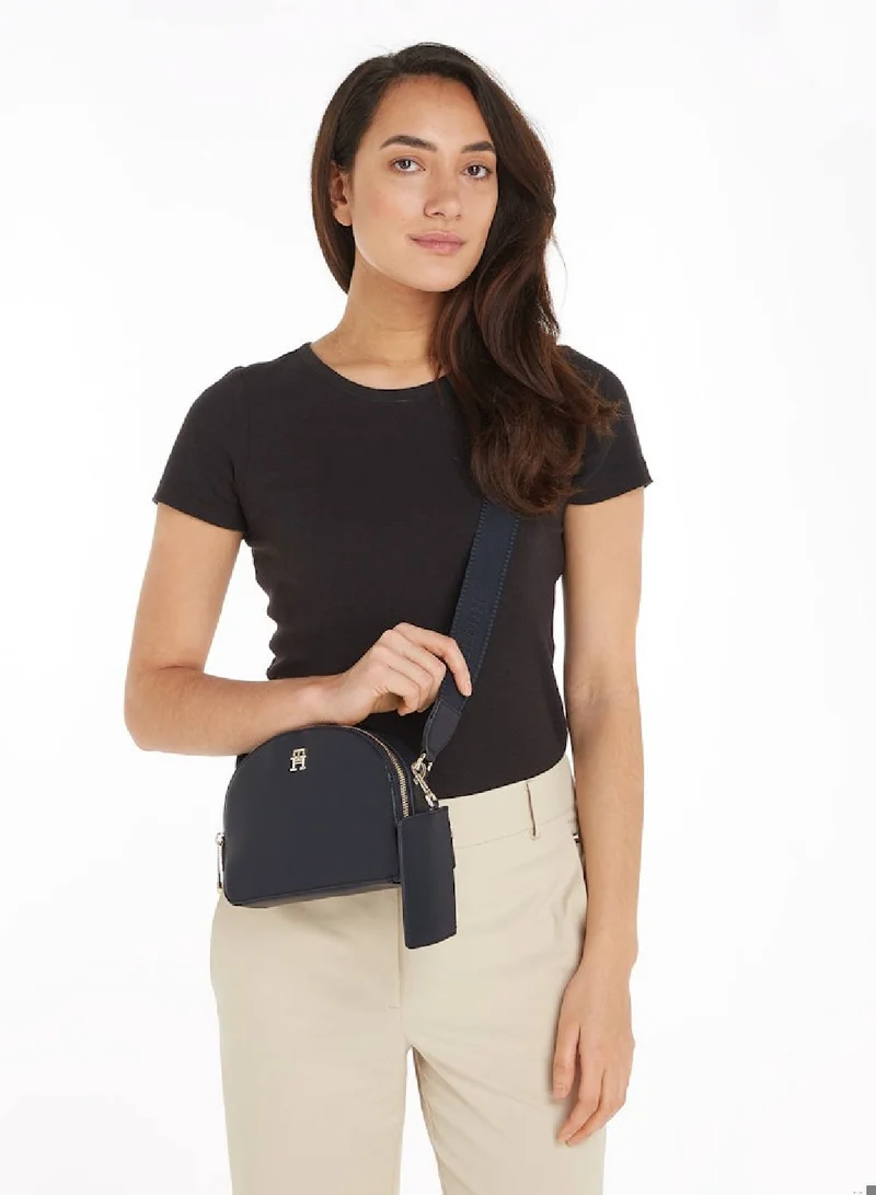 TOMMY HILFIGER Hilfiger Monotype Half Moon Crossover Bag