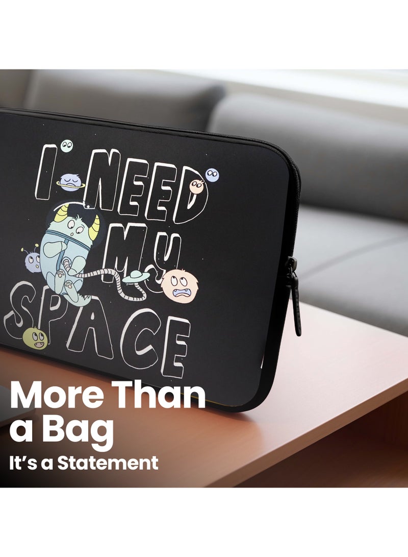 جراب كمبيوتر محمول مقاس 15.6 بوصة - مطبوع عليه تصميم Need My Space، أسود، غطاء واقٍ سميك من مادة النيوبرين - جراب كمبيوتر محمول خفيف الوزن ومتين وأنيق لأجهزة الكمبيوتر المحمولة وأجهزة MacBook والملحقات
