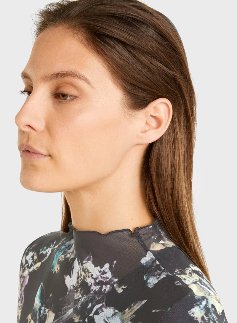 PUMA Crystal G. Aop Fitted T-Shirt