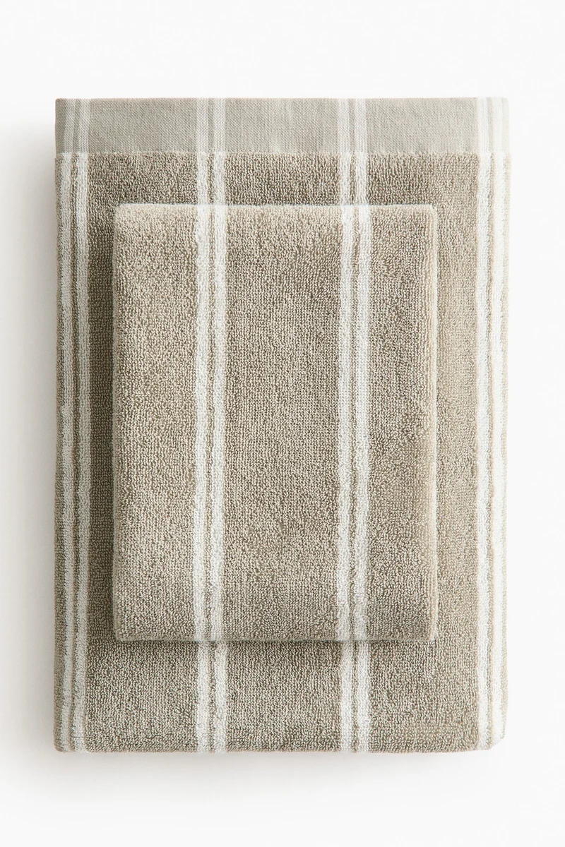 H&M Striped bath towel