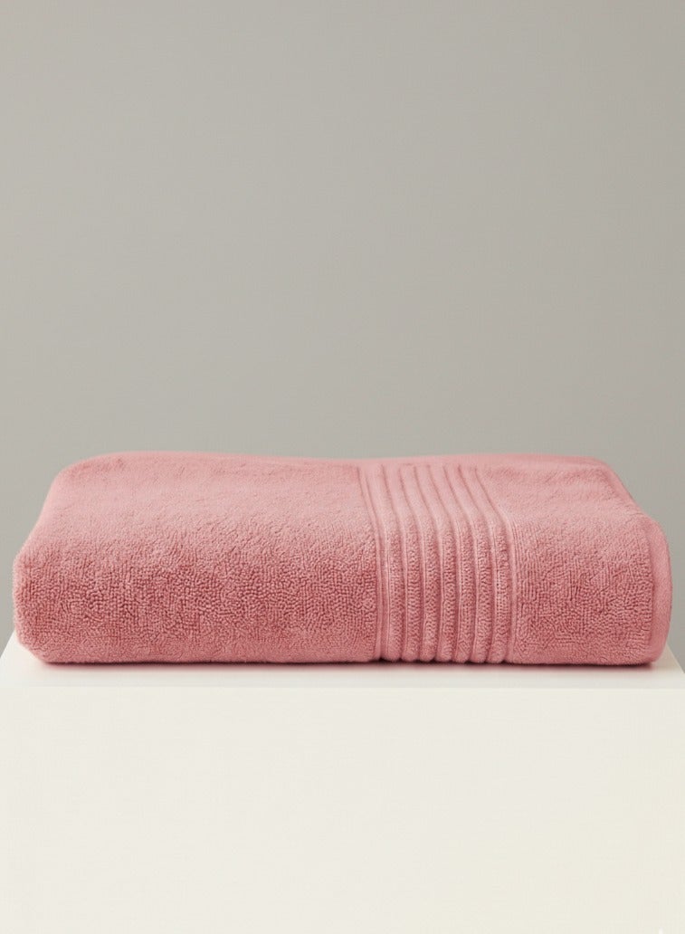 Fabienne Luxury Turkish Cotton Large Bath Towel 75x150cm Bath Sheet – 600 GSM, Ultra Soft & Absorbent, Durable Coral Red Towel for Bathroom, Beach & Spa - Image 1