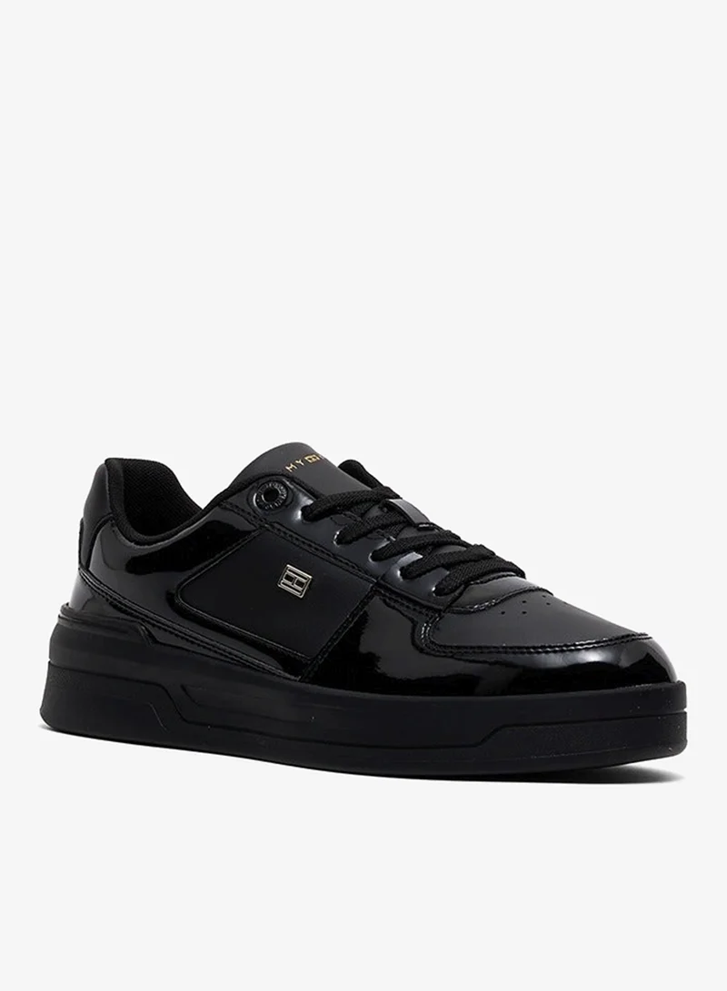 TOMMY HILFIGER Lace Up Low Top Sneaker