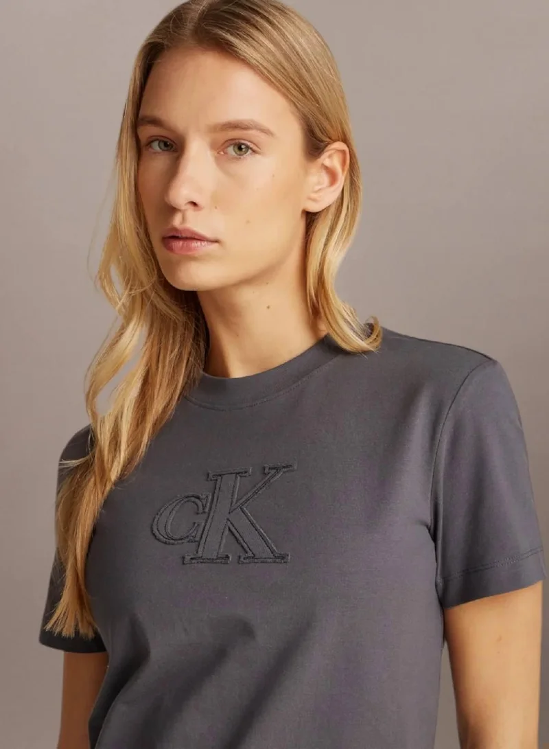Calvin Klein Boulevard Logo Appliqué T-shirt for Women | Best Price UAE