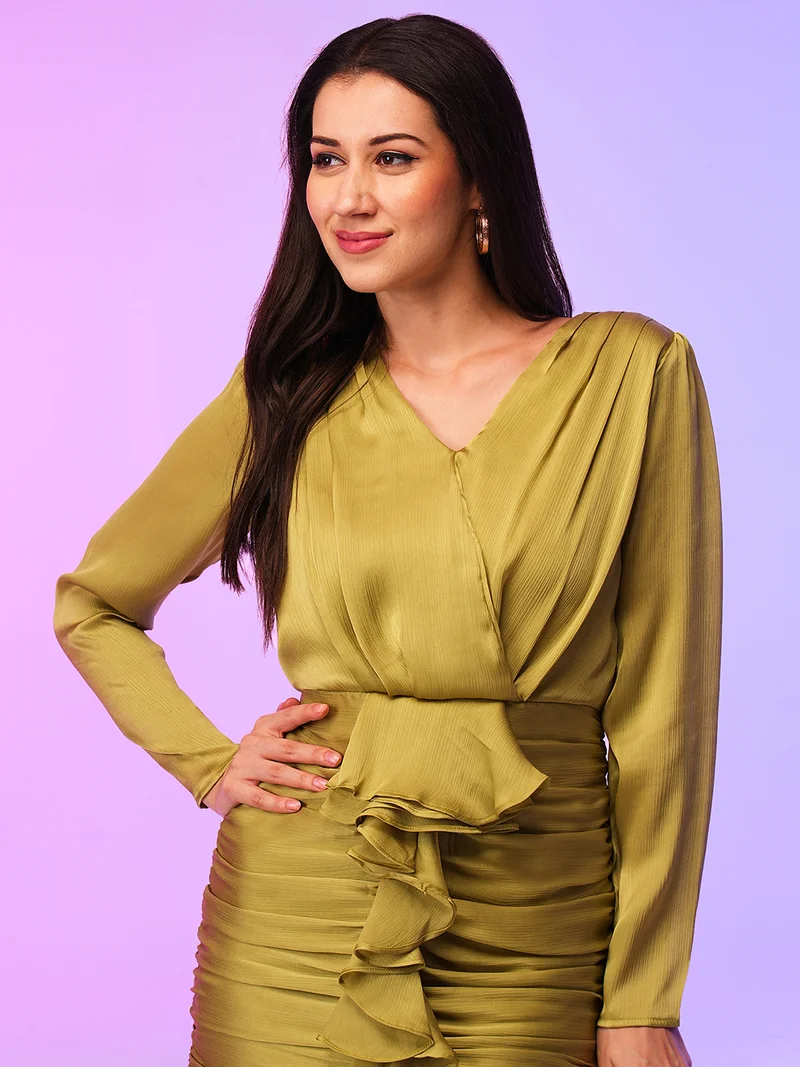 globus Women Green V-Neck Long Sleeves Ruffles Casacade Detail Ruched Bodycon Mini Dress