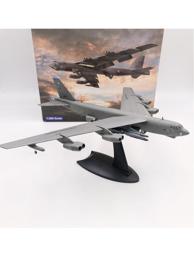 general 1:200 US B52 aircraft alloy model ornament, gifts for aircraft model enthusiasts - Image 4