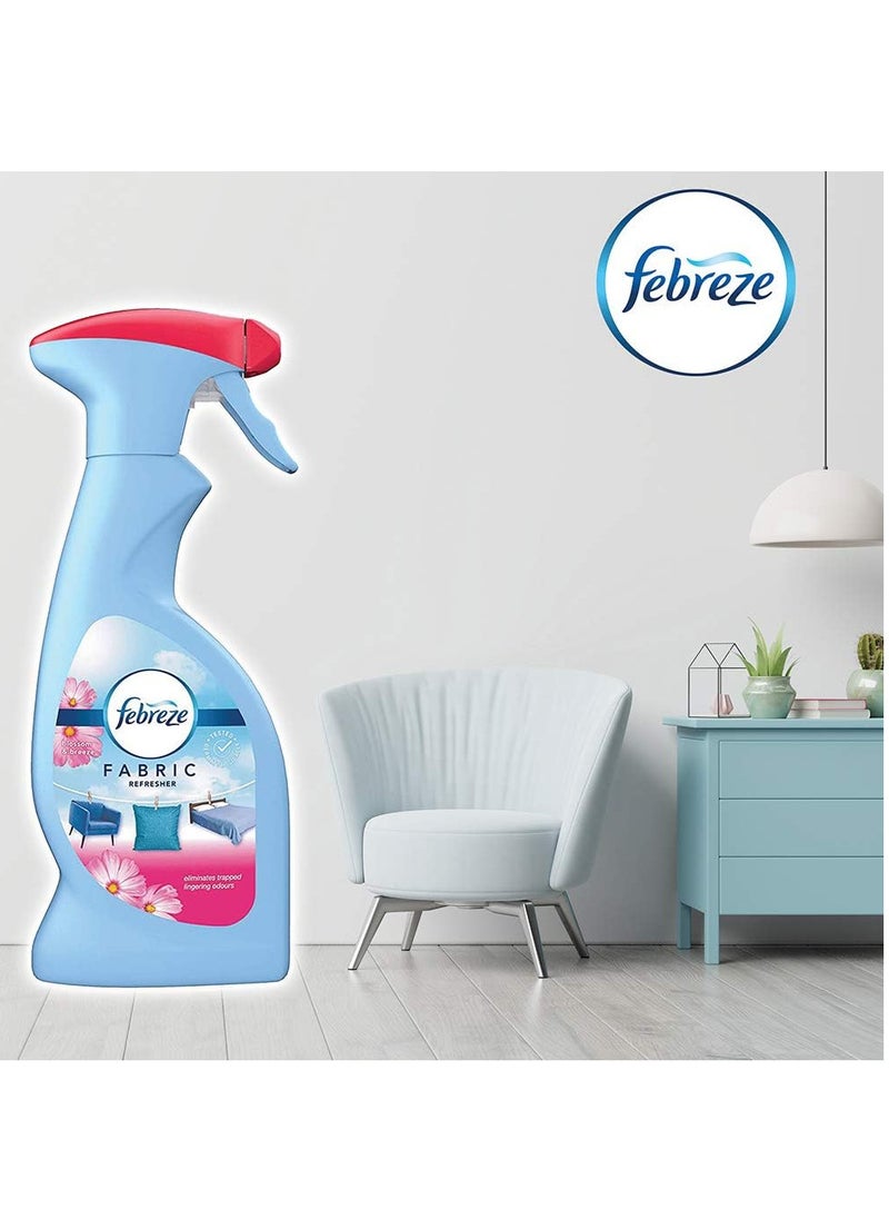 febreze Fabric Refresher Blossom & Breeze, 375 ml  - Image 3