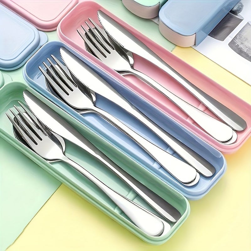 Green Portable 4 Piece Stainless Steel Cutlery Set With Case - Image 2