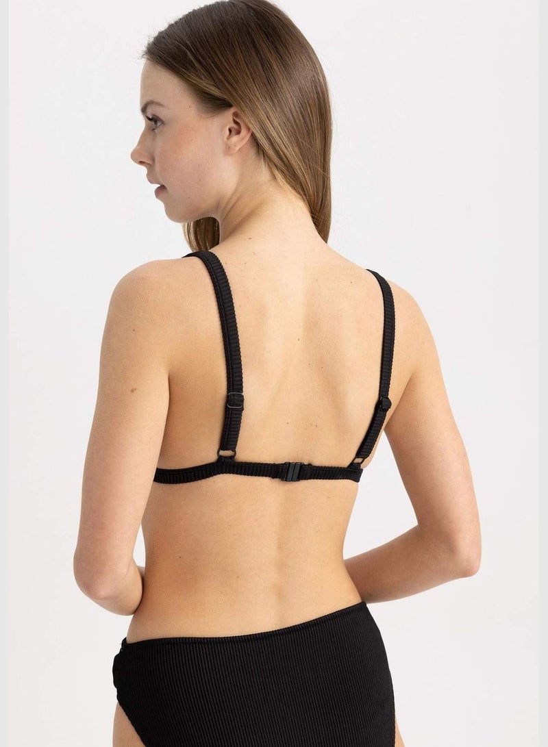 DeFacto Deep V Neck Triangle Bikini Top - Image 5