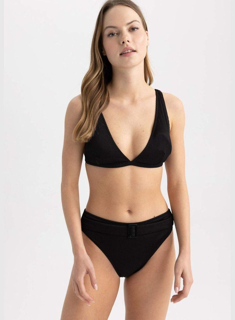 DeFacto Deep V Neck Triangle Bikini Top - Image 2