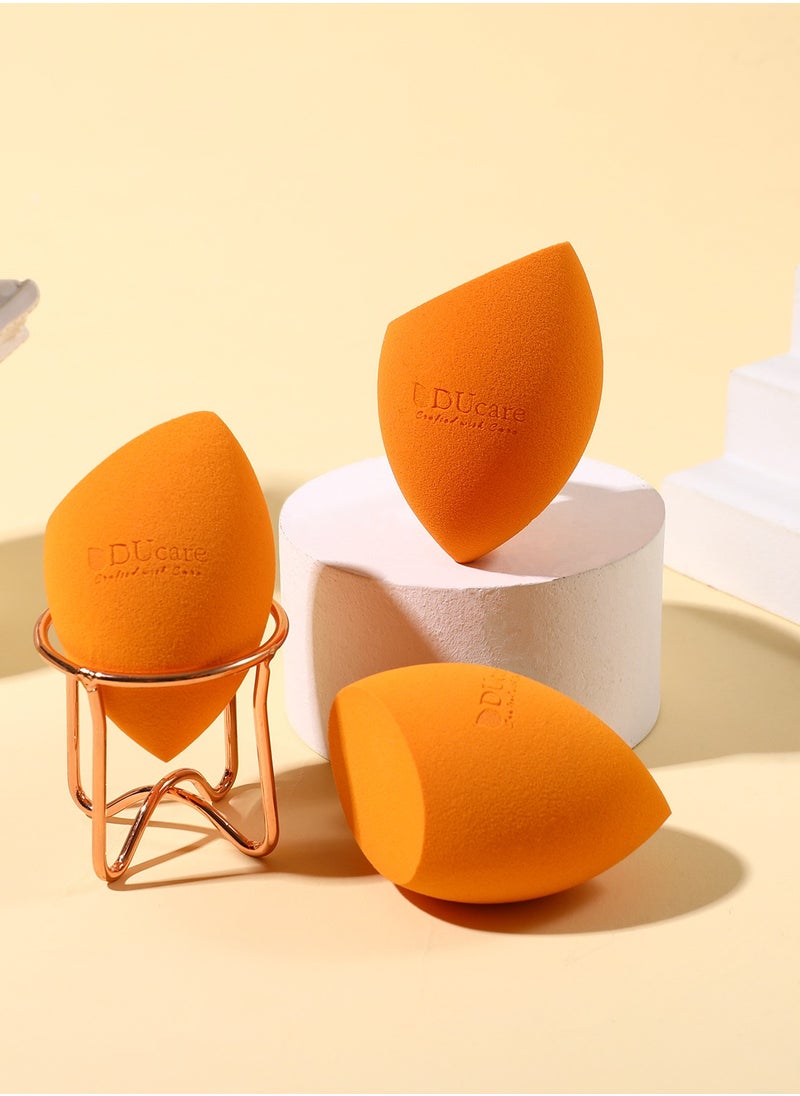 Beauty Blender, Makeup Blending Sponge with Angled & Rounded Sides For Concealer Or Foundation, Vegan & Cruelty-Free, 1 Piece