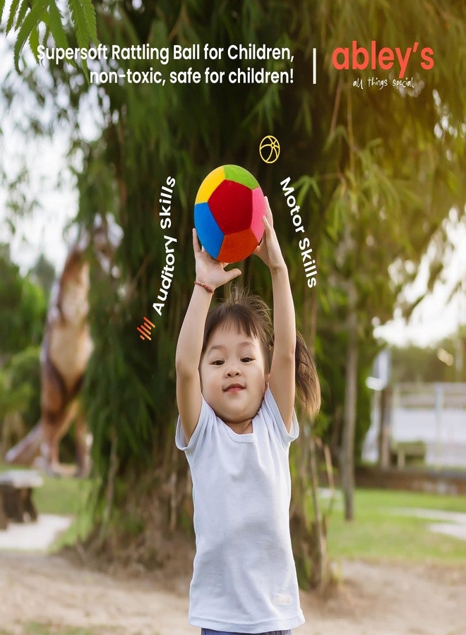 كرة أطفال ناعمة من إيبلي - مع صوت خشخشة | متعددة الألوان، مقاس 11 سم | تنمية المهارات الحركية الدقيقة والسمعية | للأطفال الصغار والرضع | فائقة النعومة وآمنة | هدية مثالية - Image 2