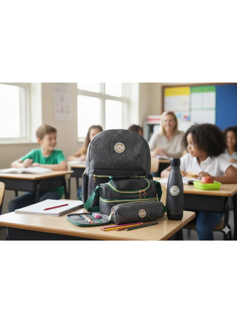 تولي طقم مدرسي  قطع: حقيبة ظهر برسومات، حقيبة غداء، زجاجة ماء، مقلمة، أسود ورمادي بتفاصيل خضراء