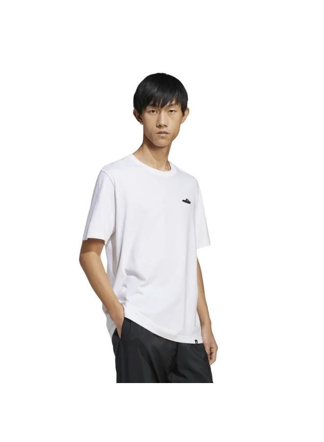 اديداس تيشيرت رجالي أبيض مطبوع بأكمام قصيرة