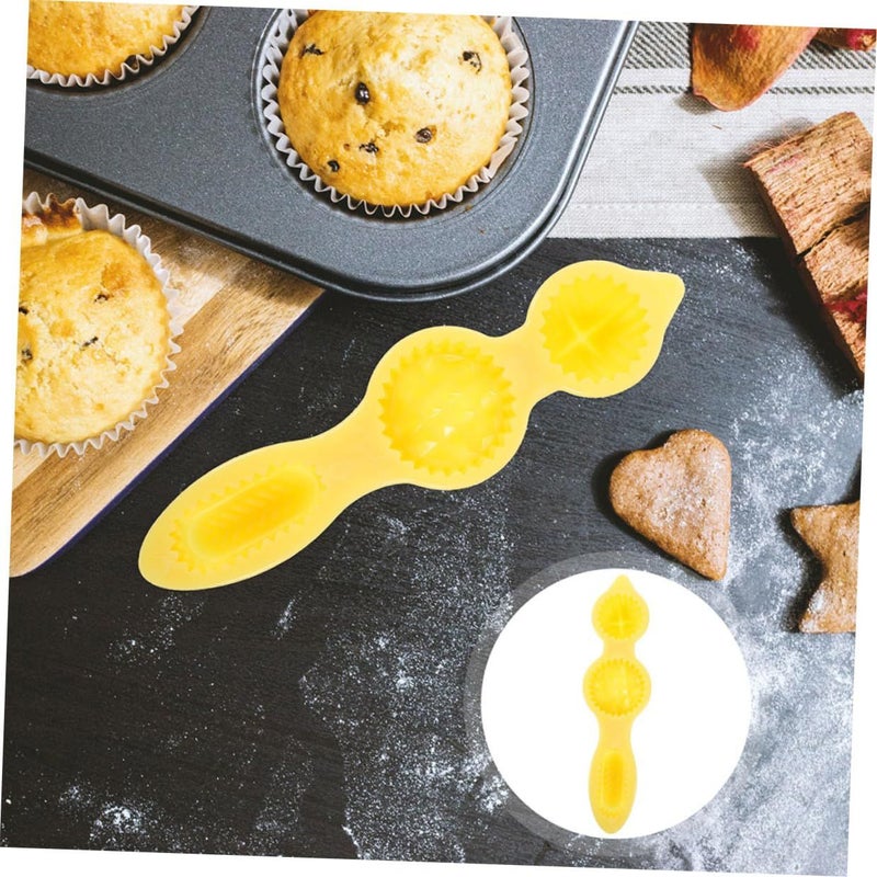 Reusable Rose Cookie Press Set With 3D Design Food Grade Plastic Baking Mold Cutter - Image 4