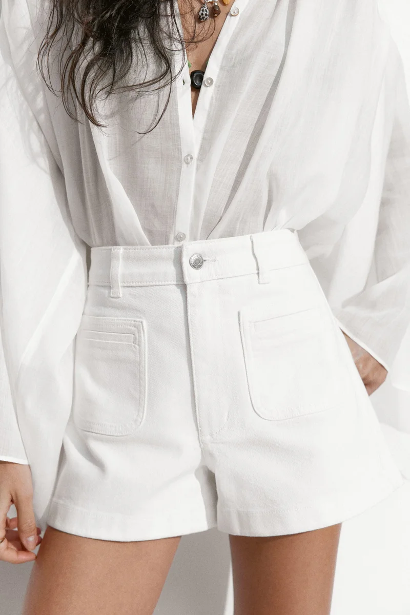 اتش اند ام شورت دنيم بخصر عالٍ