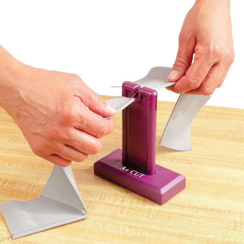 Ideaworks Upright Thread Cutter For Quilting, Sewing - Safe Snipper, 2.2" x 4.8" x 5.7", Purple, Standard - Image 5