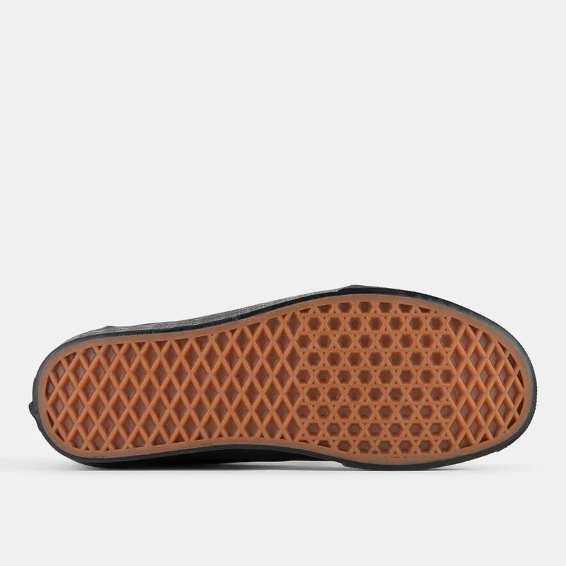 Vans Black Women's Ward Shoes for Women | Best Price UAE