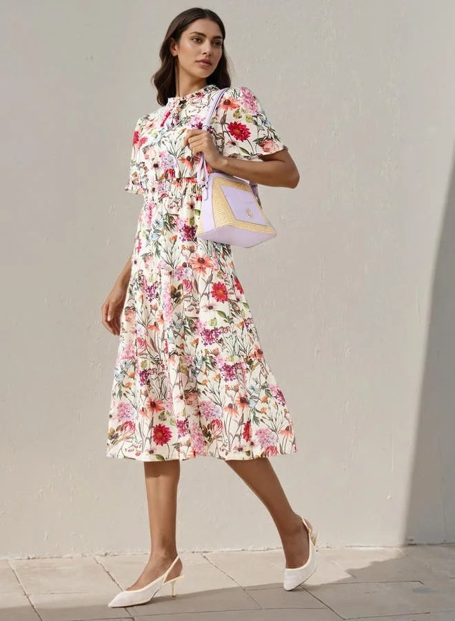 سبلاش فيڤ فستان ميدي فيسكوز بطبقات وأكمام فراشة