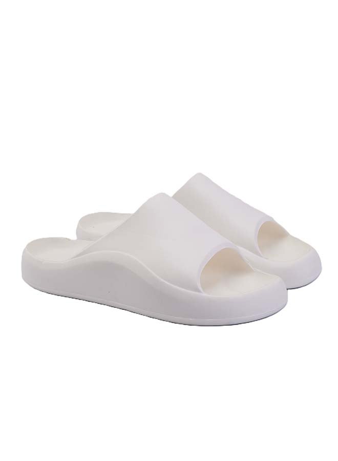 زي شبشب زي بوت للجنسين - Image 3