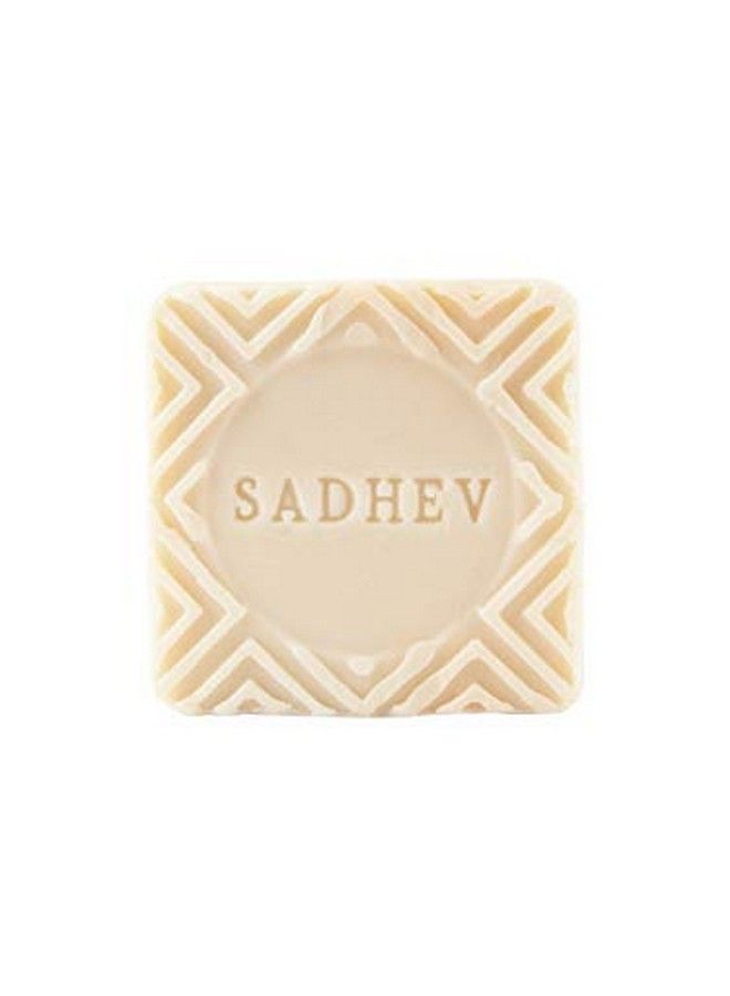 SADHEV Depigmentation Bathing Bar Milk & Jojoba Butter - Image 4