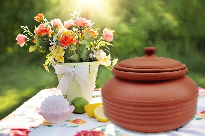 EZAHK Earthen Clay Handi Bowl Type with Lid, Clay Pot for Cooking, Curry Dal, Serving, Natural & Traditional (2 L) - Brown - Image 1
