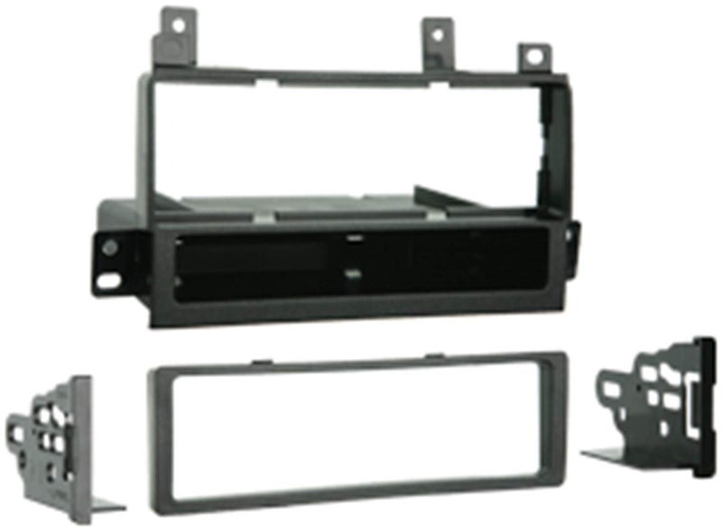 Metra Electronics 99-5810 Single DIN Kit for 2003-Up Lincoln Towncar - Image 3