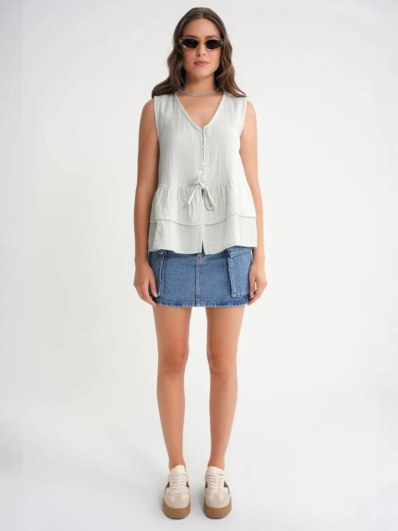 MixRay Mixray V-Neck Buttoned Cotton Blouse