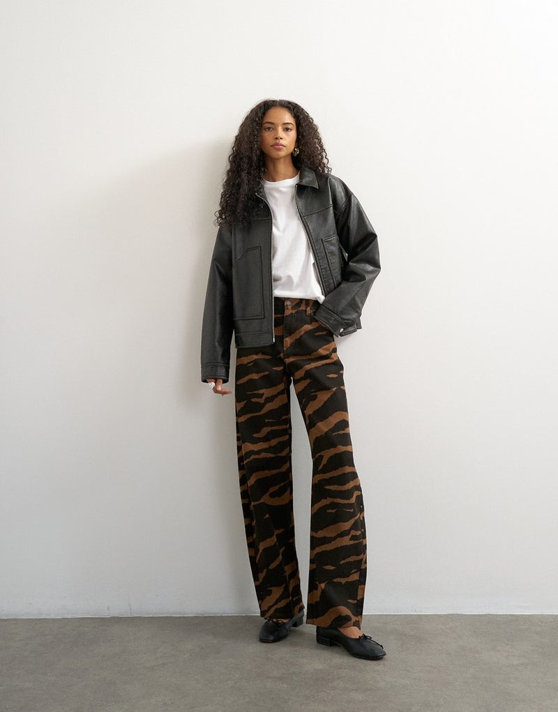 TOPSHOP Mid Rise Barrel Jeans - Image 4