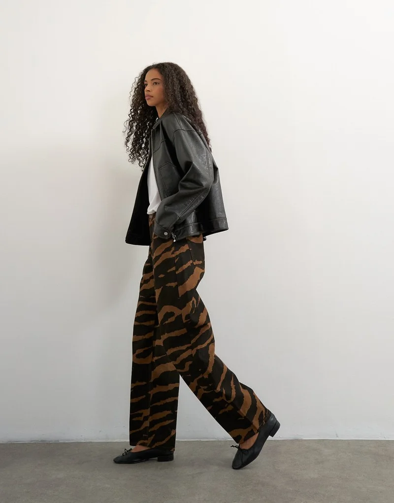 Topshop Mid Rise Barrel Jeans