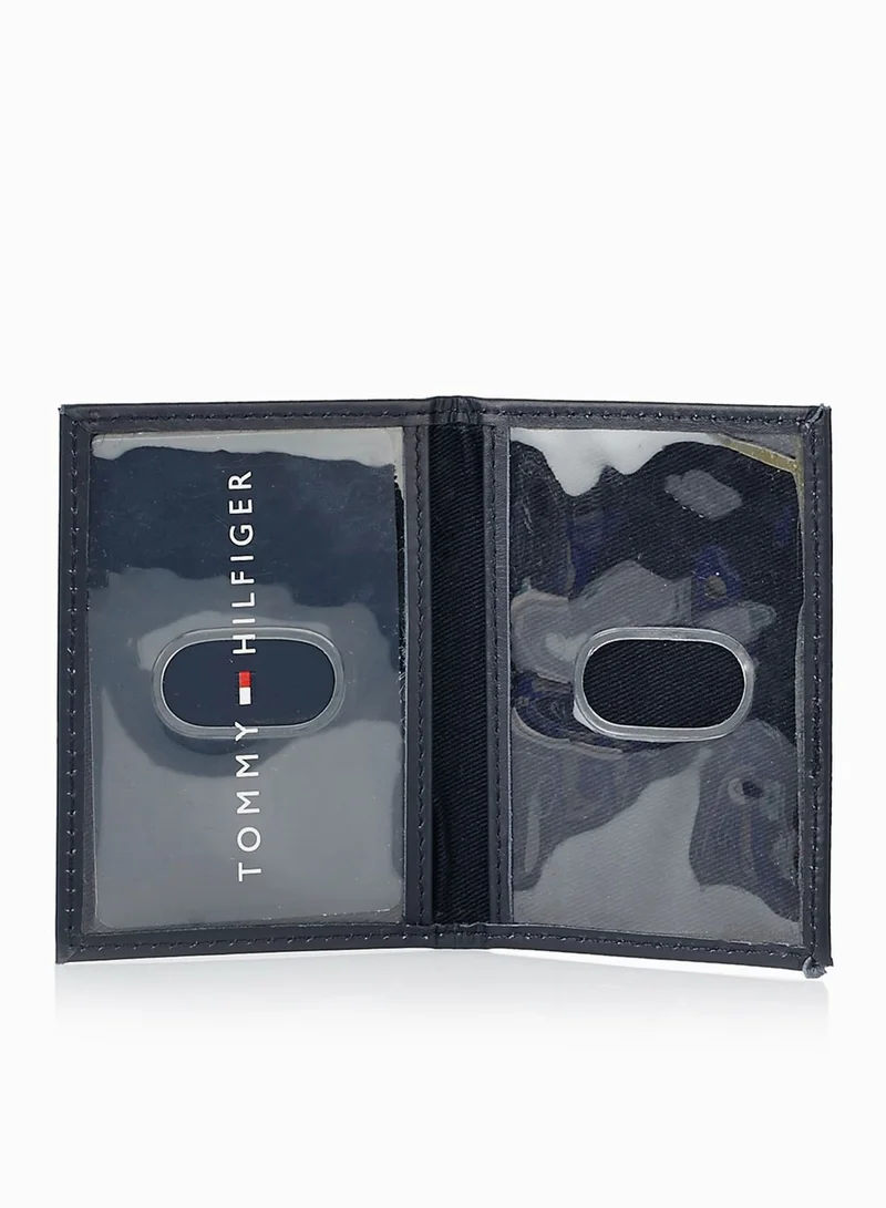 TOMMY HILFIGER Passcase Billfold Wallet