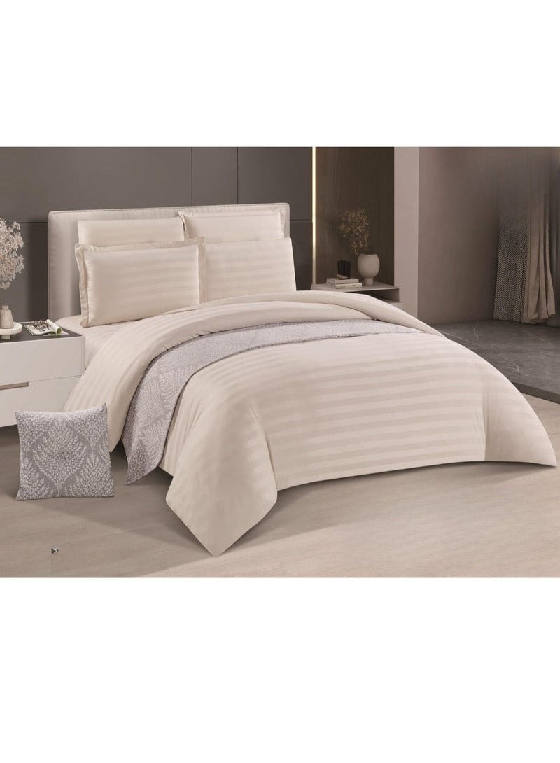 KAKA Double Microfiber Hotel Bedspread, Fits 200cm x 200cm Bed, 9 Pieces, with Removable Filling, Hotel Stripes Design - Image 1