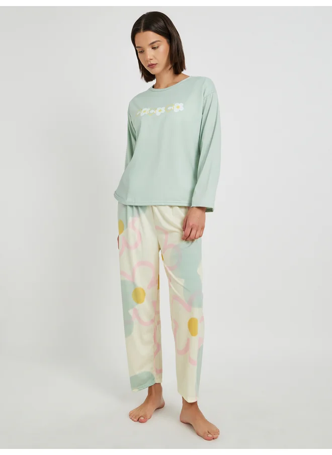 Take Two Take Two Printed Long Sleeve T-Shirt with Bra and Pyjama Set