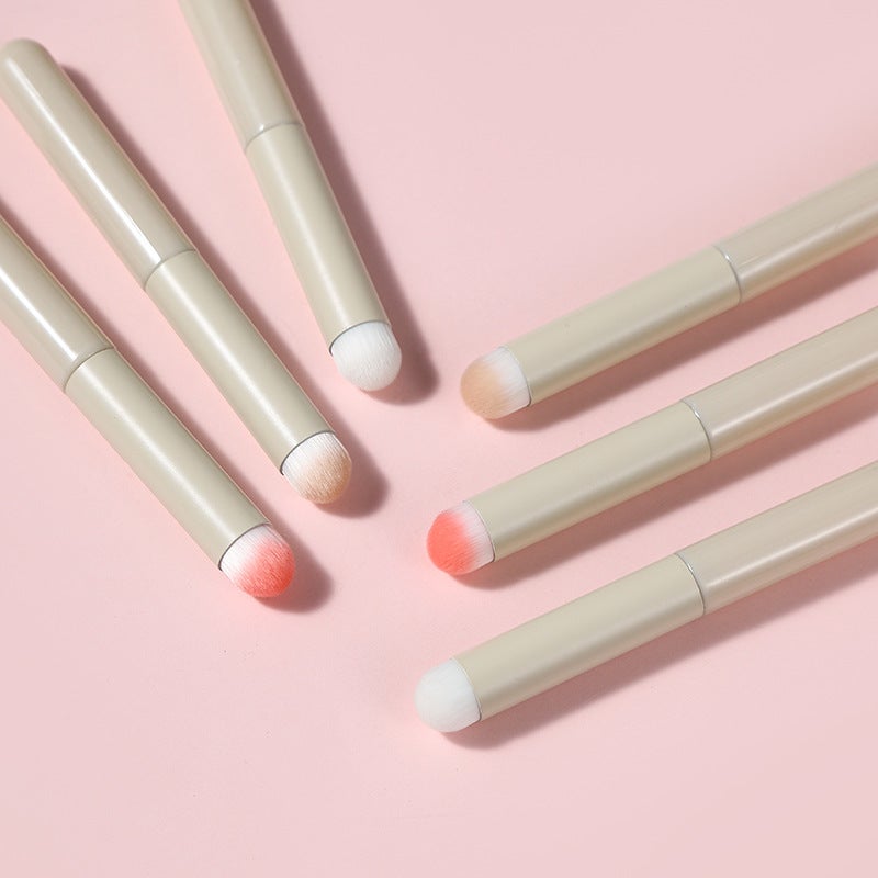 Mini Portable Round Head Lip Brush Lipstick Brush Concealer Brush Girl'S Lip Simmy Makeup Brush Portable Lip Brush Mini - Image 4