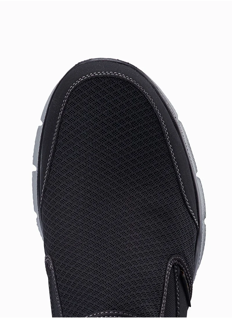 SKECHERS Equalizer Persistent Slip Ons