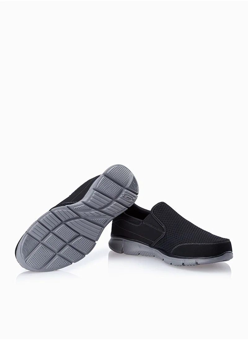 SKECHERS Equalizer Persistent Slip Ons