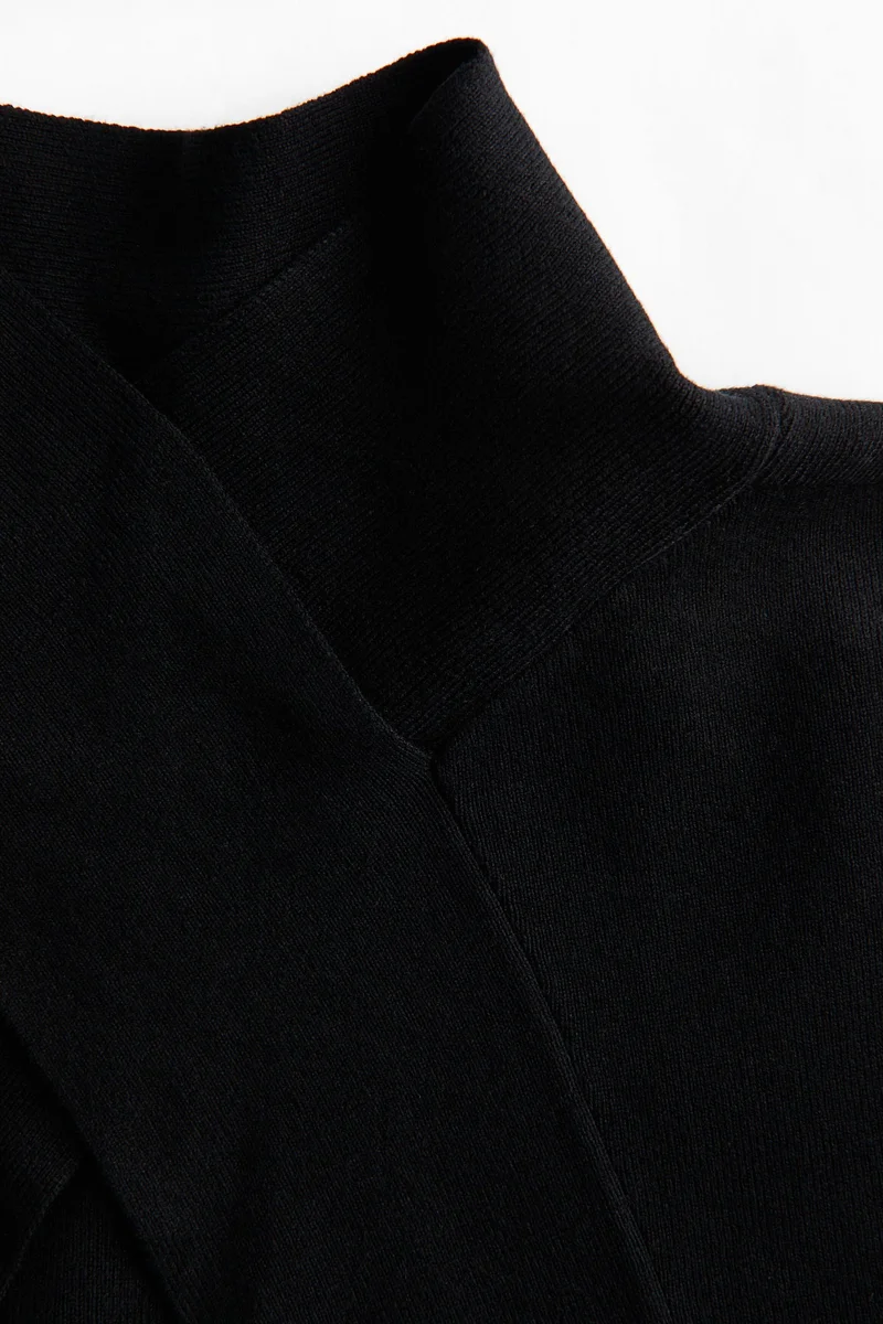 H&M Fine-knit turtleneck top