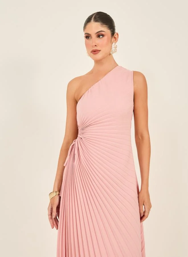 Styli Solid One Shoulder Shift Maxi Dress with Ruched Detail