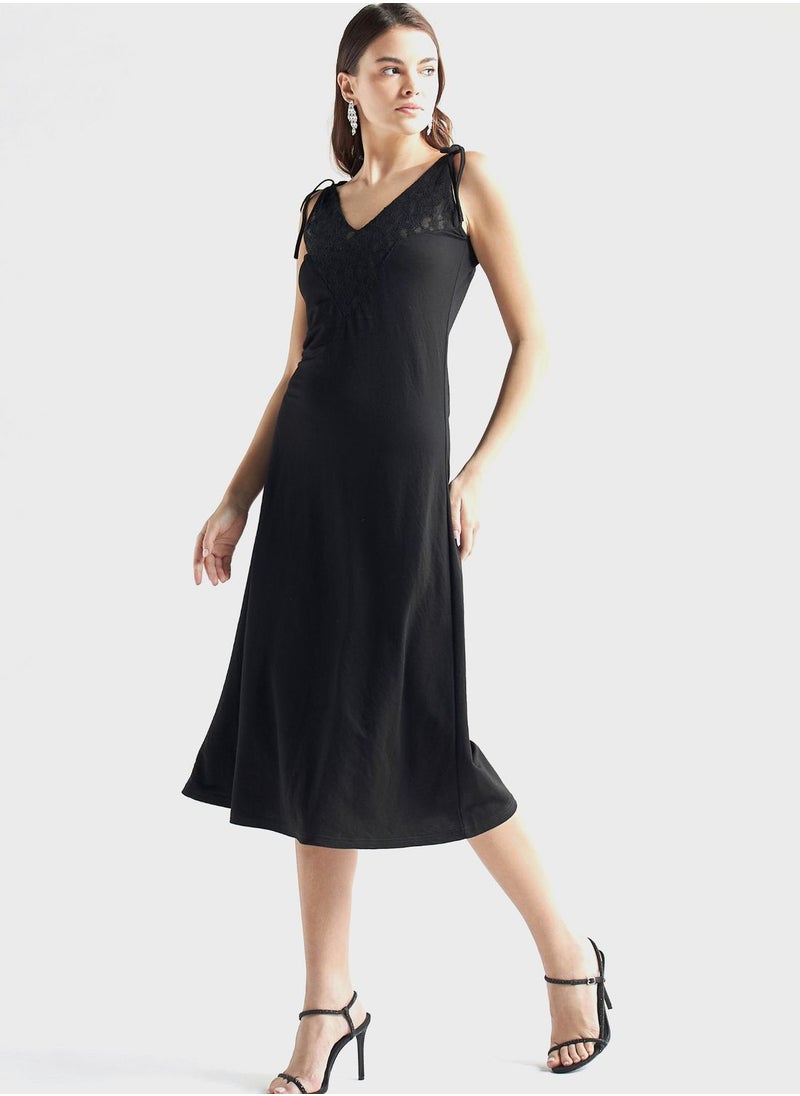 FAV - V-Neck Tie Detail Dress - Image 1