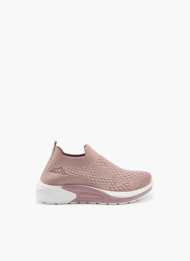 Textured Slip-On Sports Shoes With Pull Tab