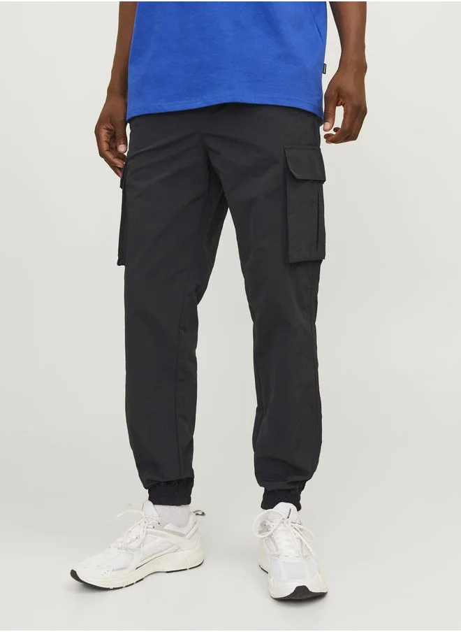 JACK & JONES Solid Elastic Cuffed Tech Cargo Pants