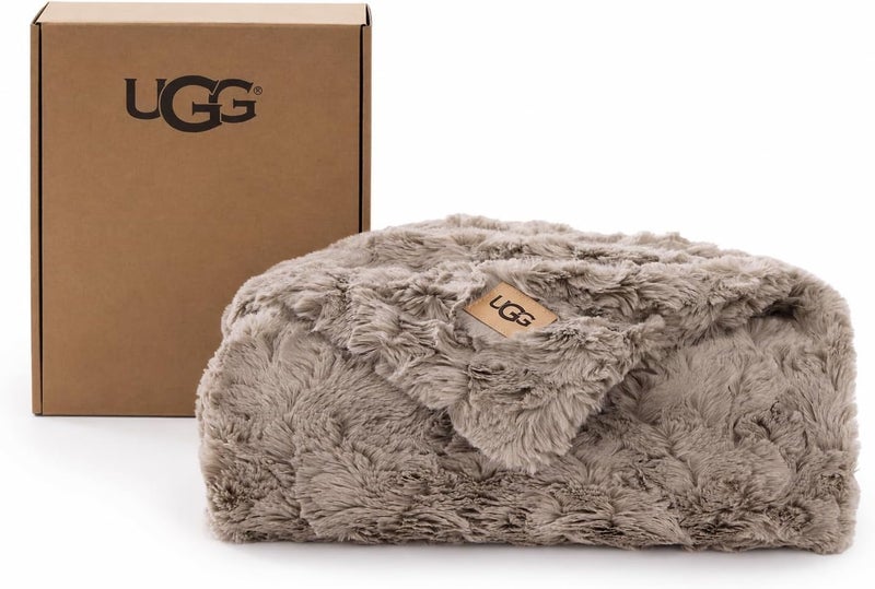 أوغ UGG – بطانية Adalee: بطانية ناعمة مصنوعة من فرو صناعي، بلون أويستر - Image 1