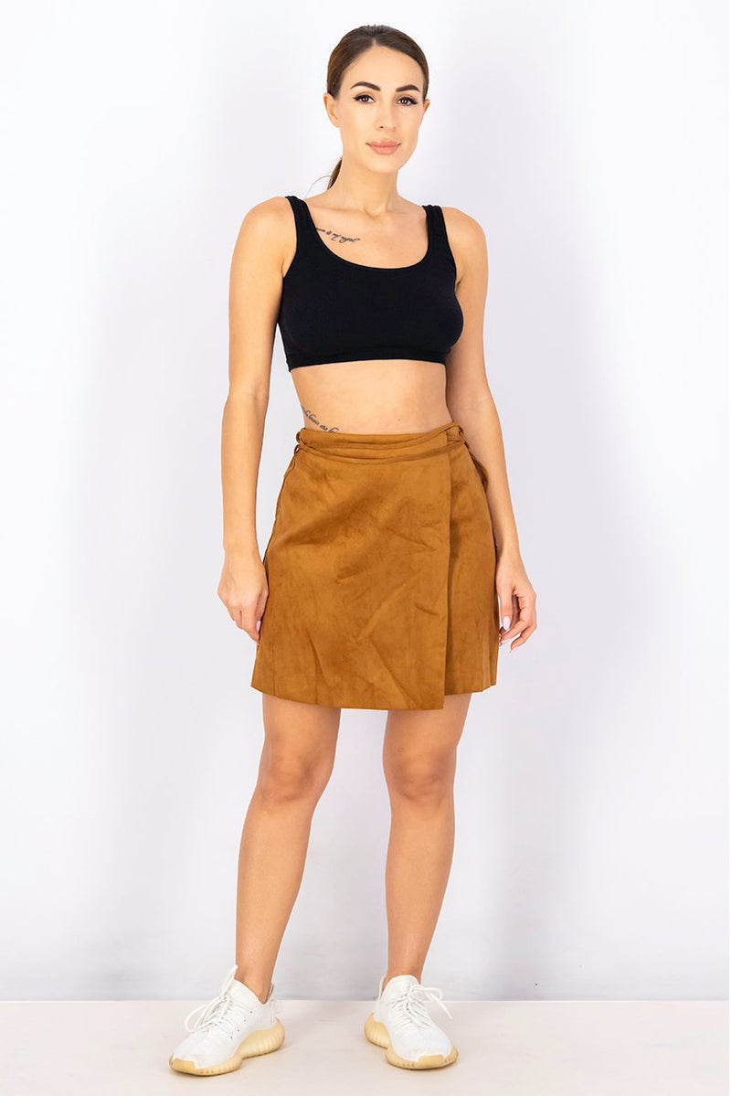 VERO MODA Women Solid Velvet Mini Skirt, Brown - Image 4